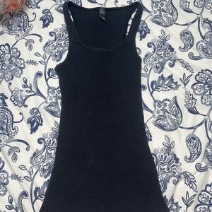 Alya Black Ribbed Tank Top